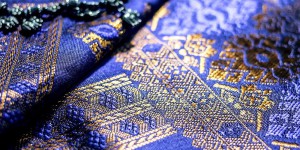 What kind of fabric is cloud brocade (what are its advantages and disadvantages)