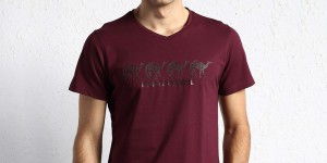 Should I choose pure cotton or artificial cotton for custom-made round neck T-shirts (which fabric is better)