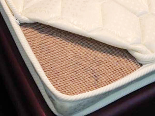 The difference between palm mattress and coconut palm mattress