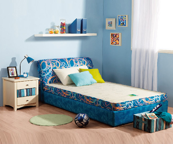  What material is good for children's mattresses