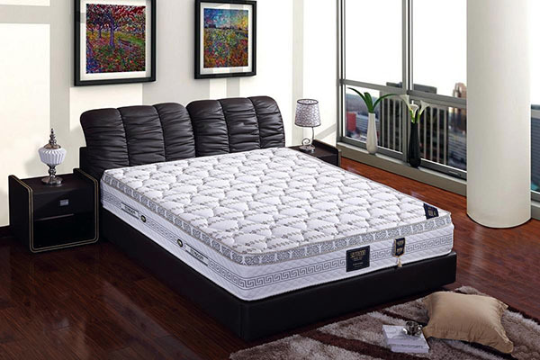 Mattress maintenance tips and auxiliary items