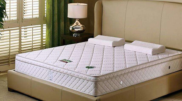 Daily Precautions for Mattress Maintenance Tips