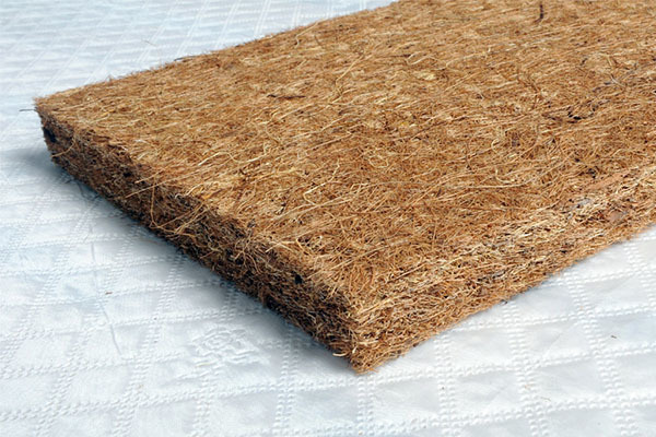 Dried coconut palm mattress