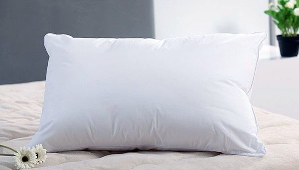 Lifestyle determines pillow height