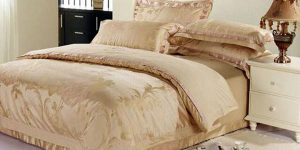 The health benefits of silk bedding