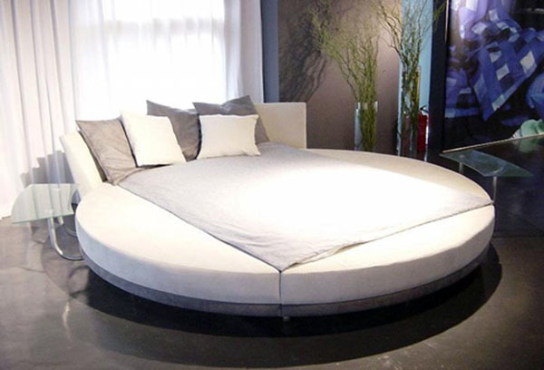 Simple round mattress matching