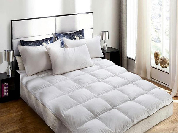 Clean mattress stains correctly