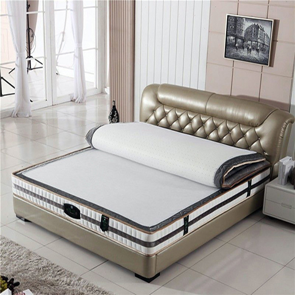 Space memory foam mattress