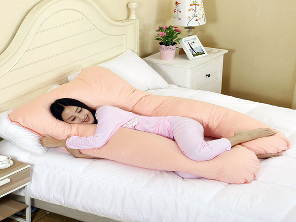   Pregnancy pillow