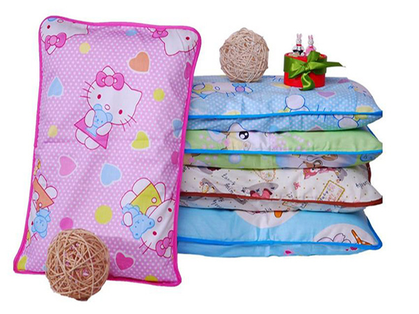 Which pillow is suitable for primary school students