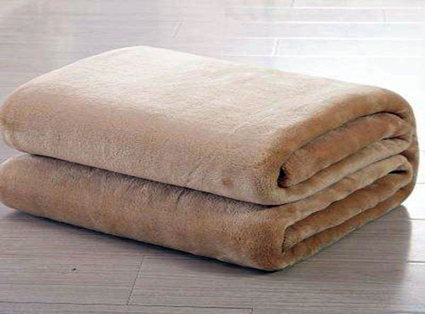 Cleaning and maintenance methods of blankets