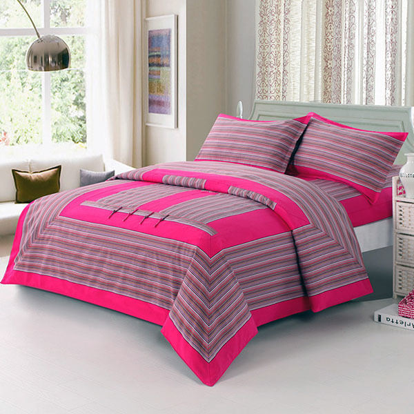   Coarse bed sheets