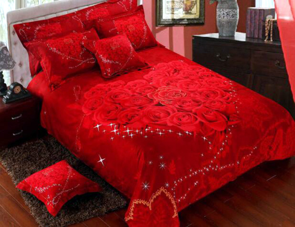 Four-piece wedding bed set