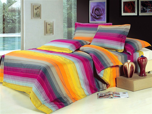 Four-piece bedding set