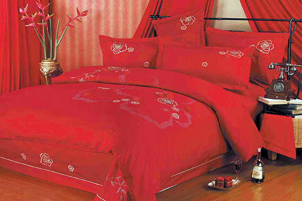 Is Luolai home textile brand good?