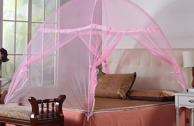 Convenient folding method of mosquito nets