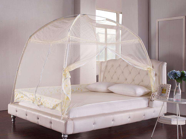 How to clean a yurt mosquito net