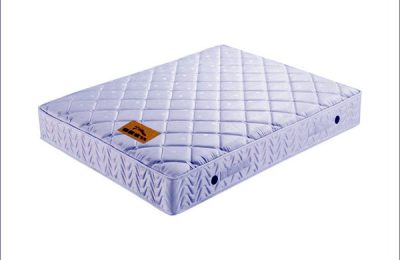 Whether a spring mattress or a brown mattress is better?