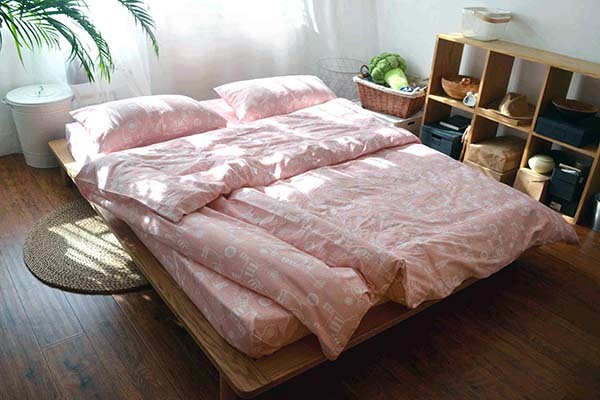 What fabric is good for bed sheets in winter