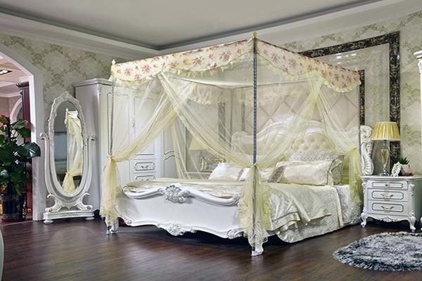 2019 Is the four-poster mosquito net better or the U-shaped one?