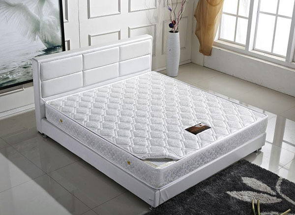 There are several sizes of mattresses