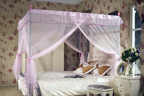 What color mosquito net to buy in summer