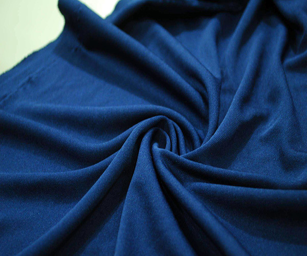 Advantages and Disadvantages of Polyester Fabric