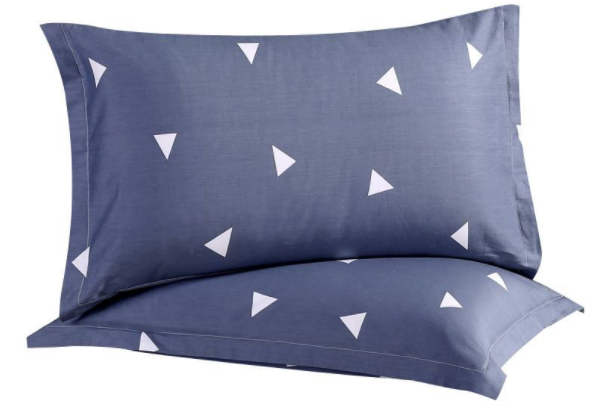 Is it better to have a higher pillow or a lower pillow?