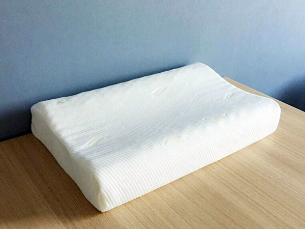 Is it normal for latex pillows to smell?