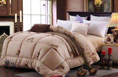 Advantages and Disadvantages of Camel Hair Quilt